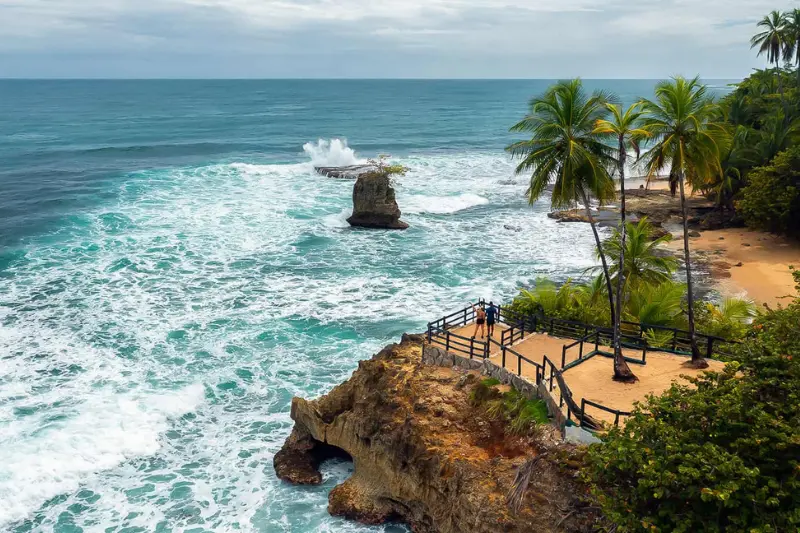 playa manzanillo