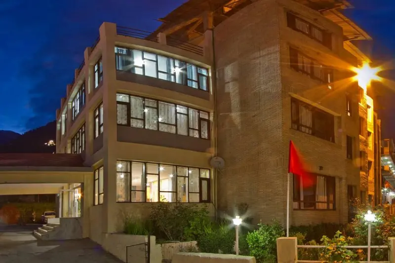 hotel sitara international