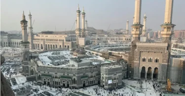Umrah Packing Guide for Families